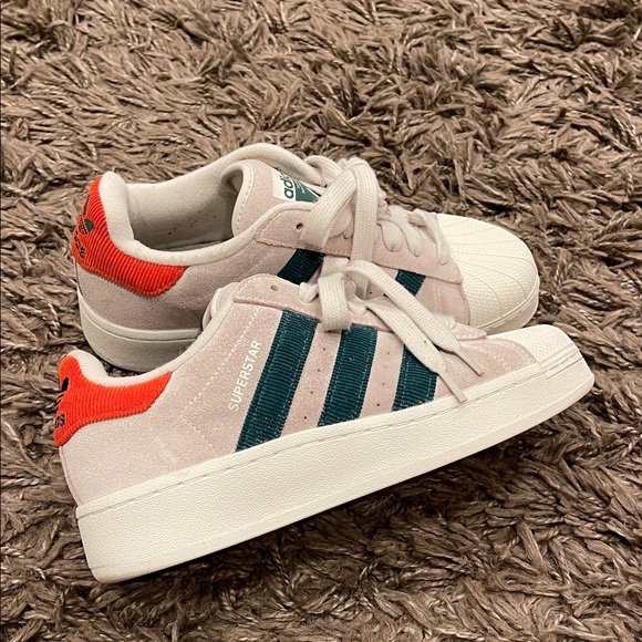 adidas Superstar XLG Aluminium Collegiate Green - ID8378 Size Men’s 8 Women’s 9 - Picture 2 of 9